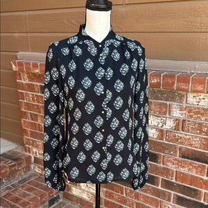 Diane von Furstenberg Button Up Shirt Top Black 100% Silk Long Sleeve Size 2
